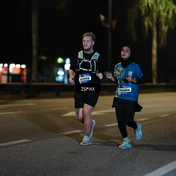Runner Photo 5902323