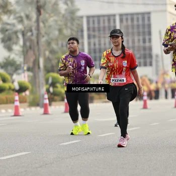 Runner Photo 5902327