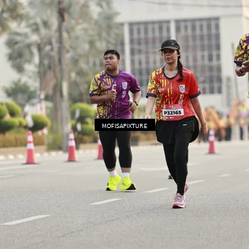 Runner Photo 5902329