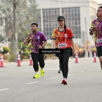 Runner Photo 5902334