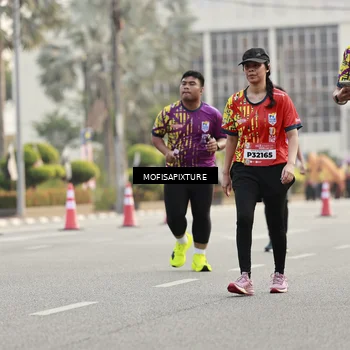 Runner Photo 5902339