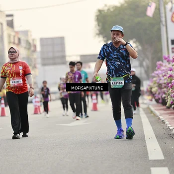 Runner Photo 5902346