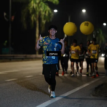 Runner Photo 5902359