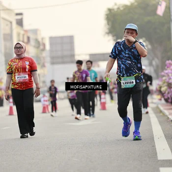 Runner Photo 5902360