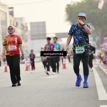 Runner Photo 5902361