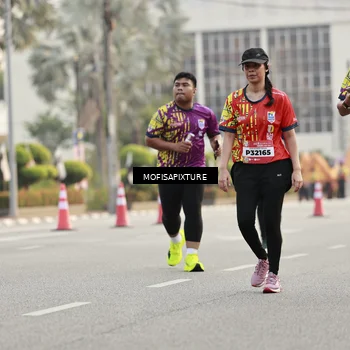 Runner Photo 5902362