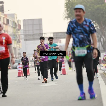 Runner Photo 5902363