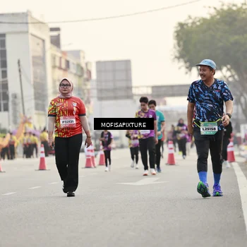 Runner Photo 5902364