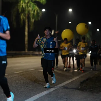 Runner Photo 5902368