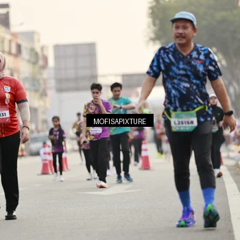Runner Photo 5902373