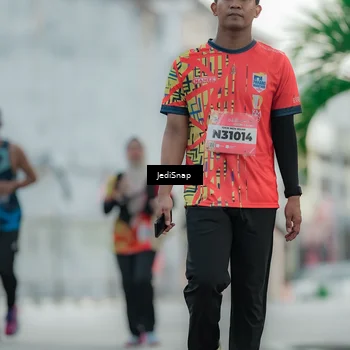 Runner Photo 5902378