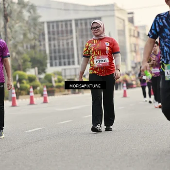 Runner Photo 5902385