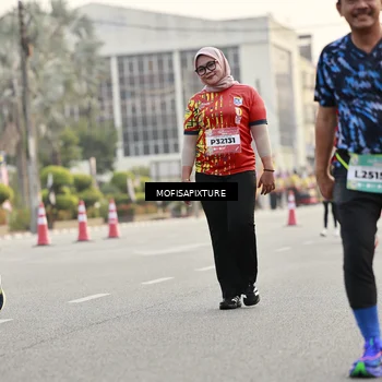 Runner Photo 5902401