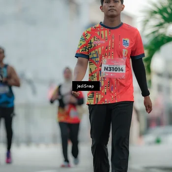 Runner Photo 5902403