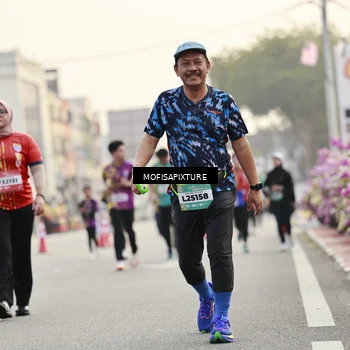 Runner Photo 5902405