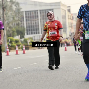 Runner Photo 5902414