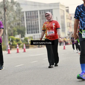 Runner Photo 5902418