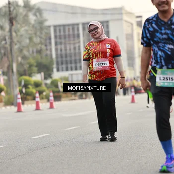 Runner Photo 5902419
