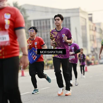Runner Photo 5902422
