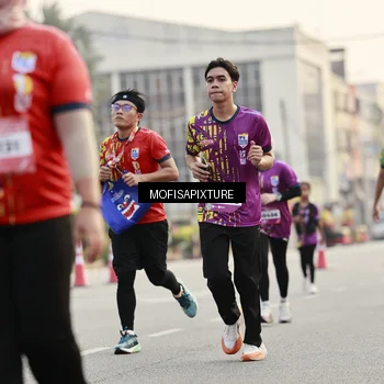 Runner Photo 5902423