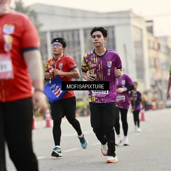 Runner Photo 5902427