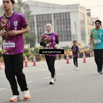 Runner Photo 5902455