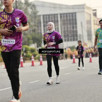 Runner Photo 5902465