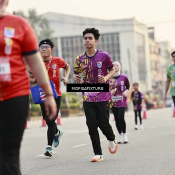 Runner Photo 5902466