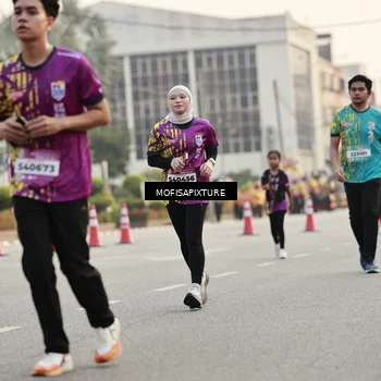 Runner Photo 5902468