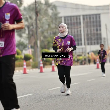 Runner Photo 5902483