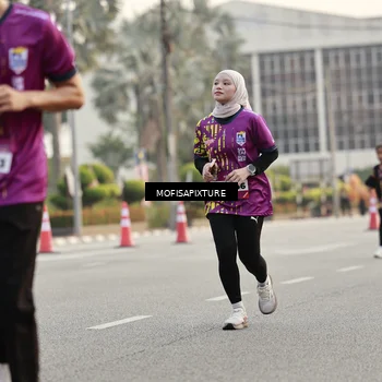 Runner Photo 5902493