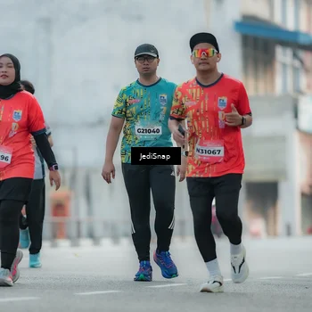 Runner Photo 5902521