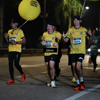 Runner Photo 5902530