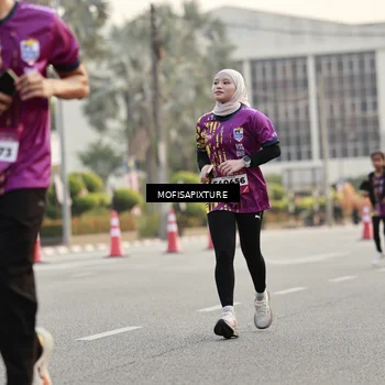 Runner Photo 5902532