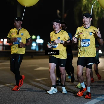 Runner Photo 5902554