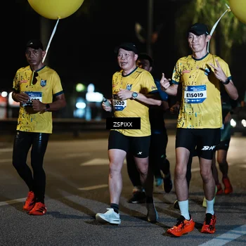 Runner Photo 5902559