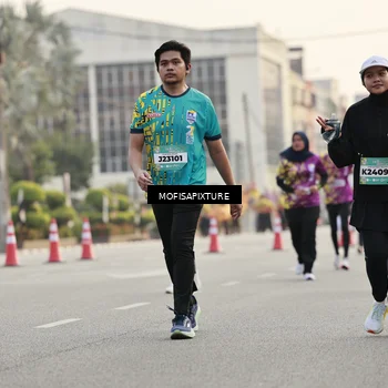 Runner Photo 5902579