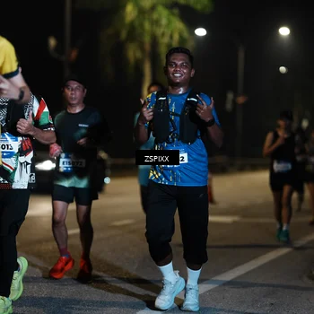 Runner Photo 5902590