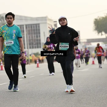Runner Photo 5902606