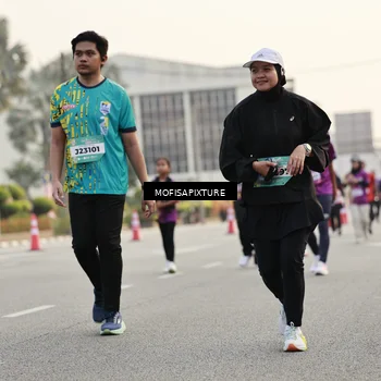 Runner Photo 5902635