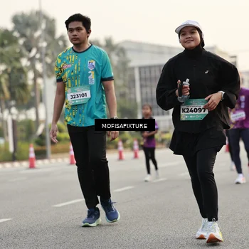 Runner Photo 5902651