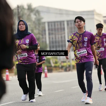 Runner Photo 5902668
