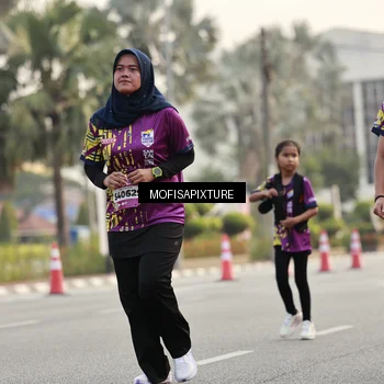 Runner Photo 5902678