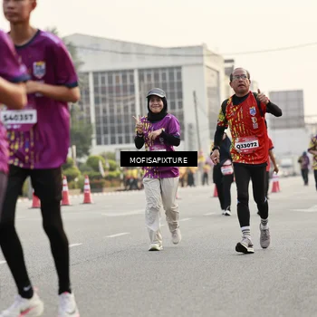 Runner Photo 5902720