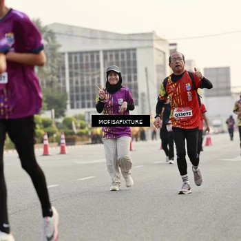 Runner Photo 5902721