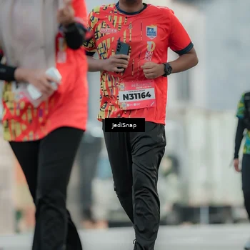 Runner Photo 5902723