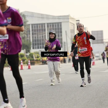 Runner Photo 5902726