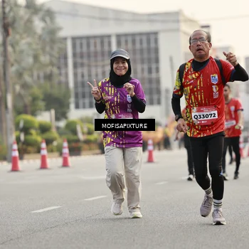 Runner Photo 5902728