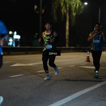 Runner Photo 5902733