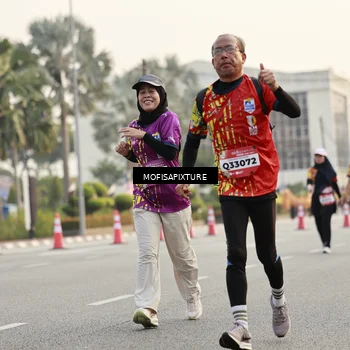 Runner Photo 5902766